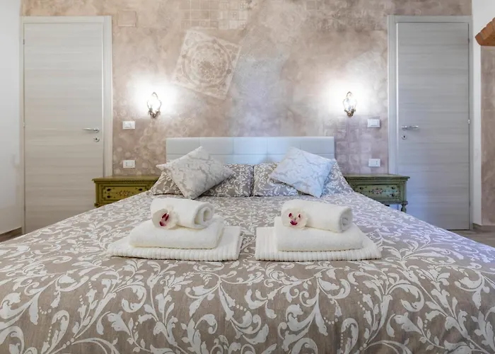Apartment Con Giardino Privato, In Centro, Vicino Stazione
